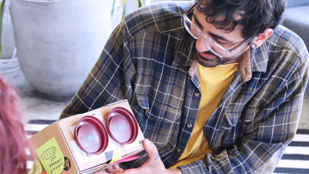 Mem lets just play header